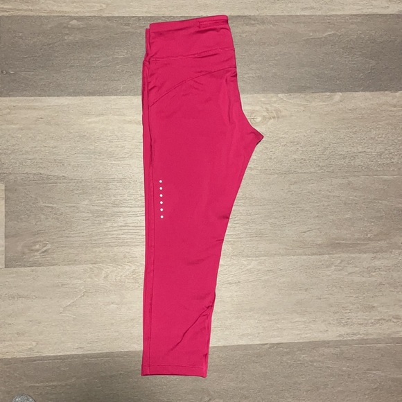 Nike 3/4 Leggings with Mesh Calf Detail (Hot Pink) - Picture 2 of 4
